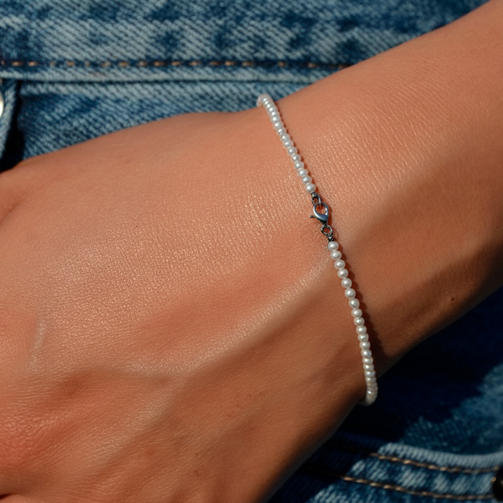 DELRYO Pearl Bracelet